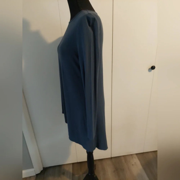 Eileen Fisher Longsleeve Blouse Top lightweight Asymmetric hem blue XS - Picture 4 of 8